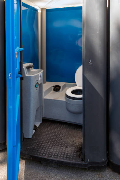 Best Sanitation services for porta potties  in Valley Falls, KS