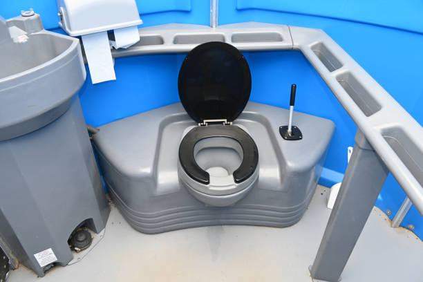 Best Porta potty rental near me  in Valley Falls, KS